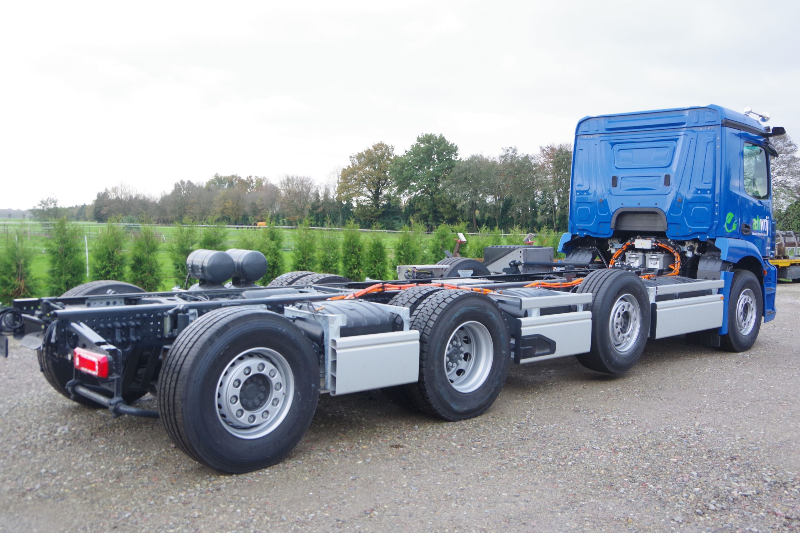 VT 8x2 chassis 41,5T ra incl vangmuil