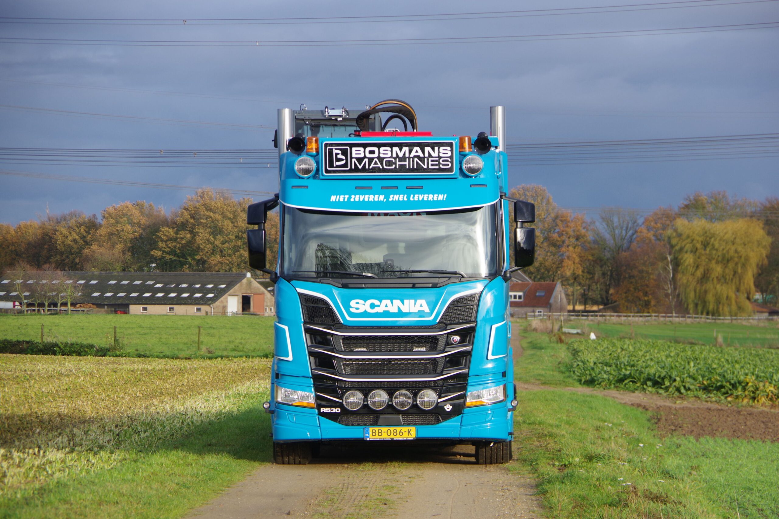 .Oprij-SCANIA 37-88 Bosman-Machines_MAGNI_RTH6.25 voor