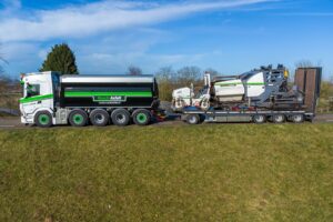 .SCANIA_10X4_Quadro+dieplader 18,75m lang