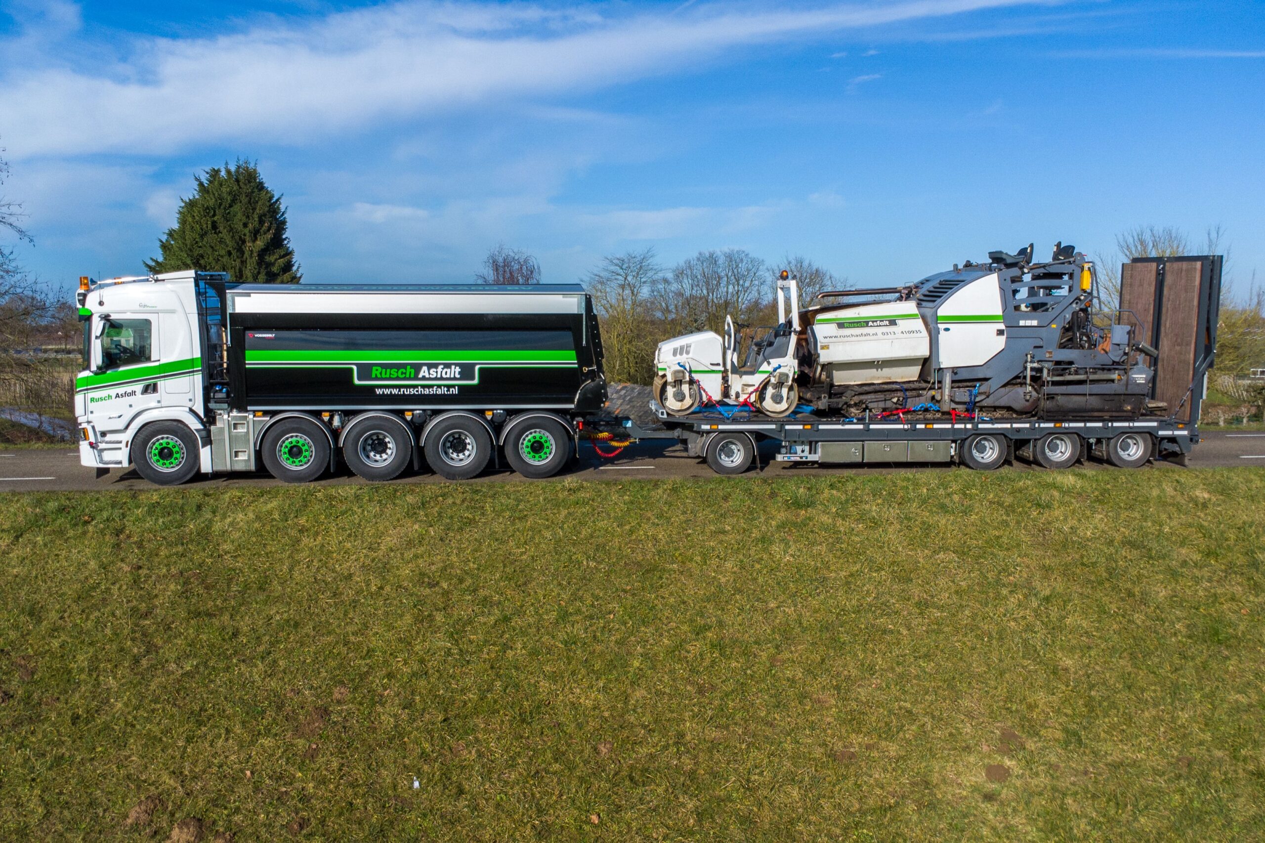 .SCANIA_10X4_Quadro+dieplader 18,75m lang