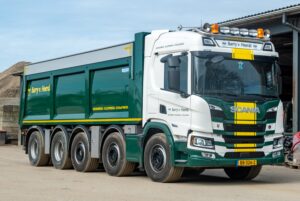 SCANIA_10x4_Wide-Spread_Kipper_v.HEERDT rv
