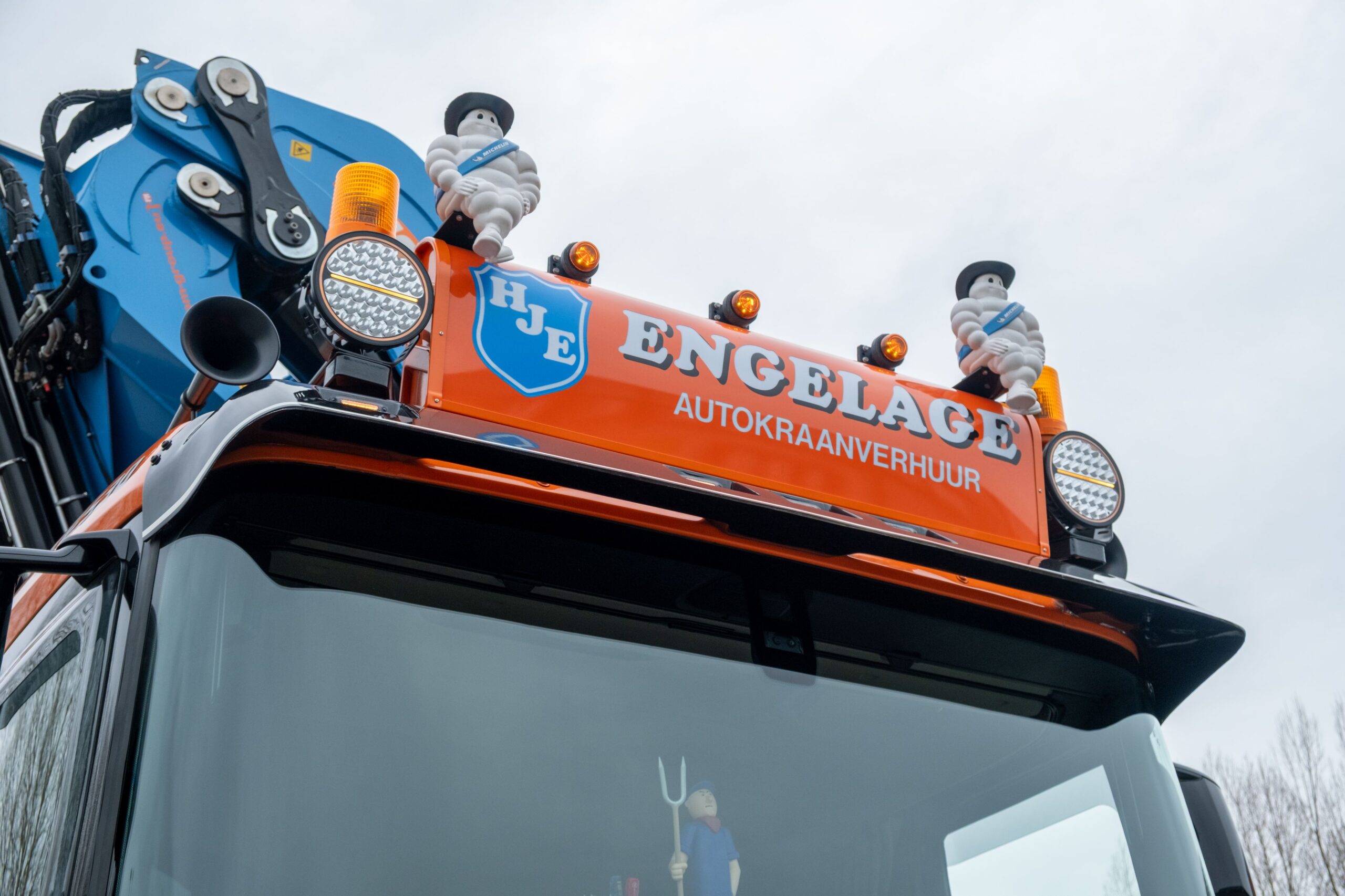 .DAF_8x2_Wide-Spread_PM-100SP_ENGELAGE lichtbak