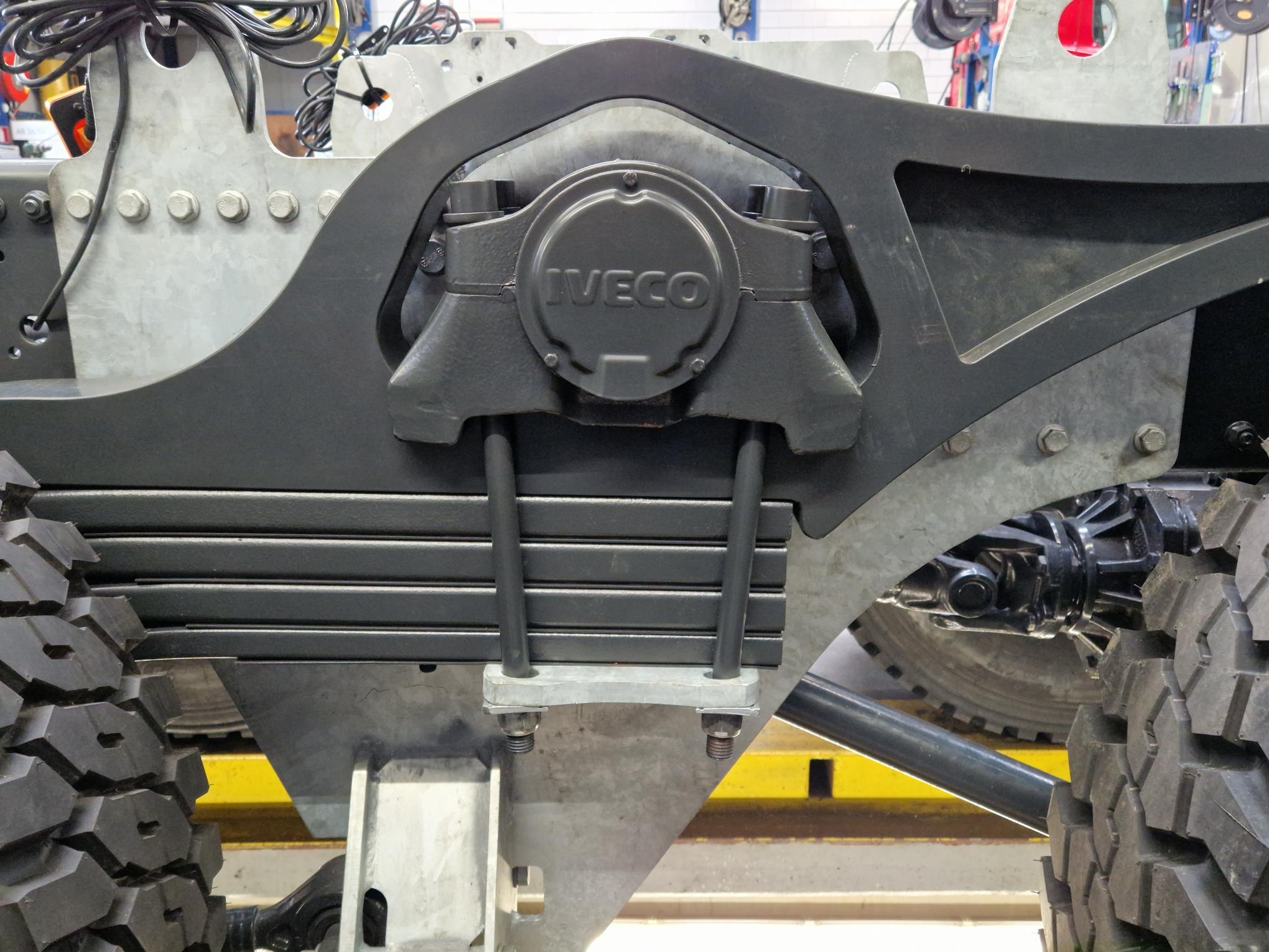 T-Way 8x4 Wide-Spread Bladvering